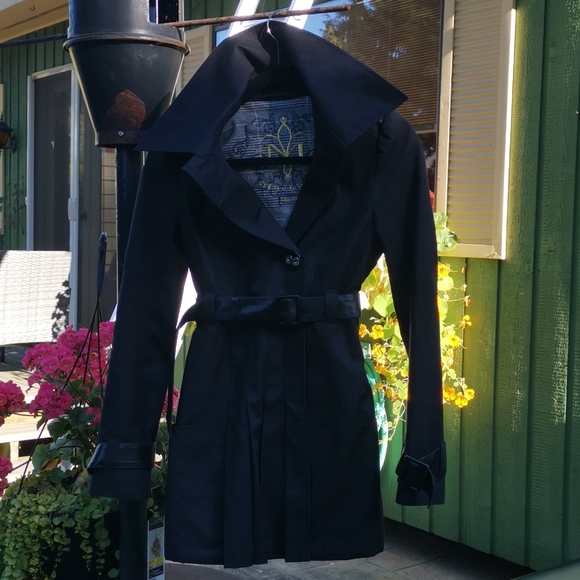 Mackage Black Trench - Picture 3 of 10